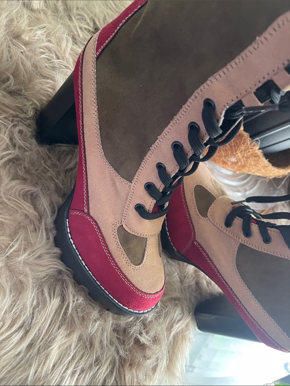 Source Unknown Olive, Beige & Burgundy Lace-Up Platform Heeled Boots